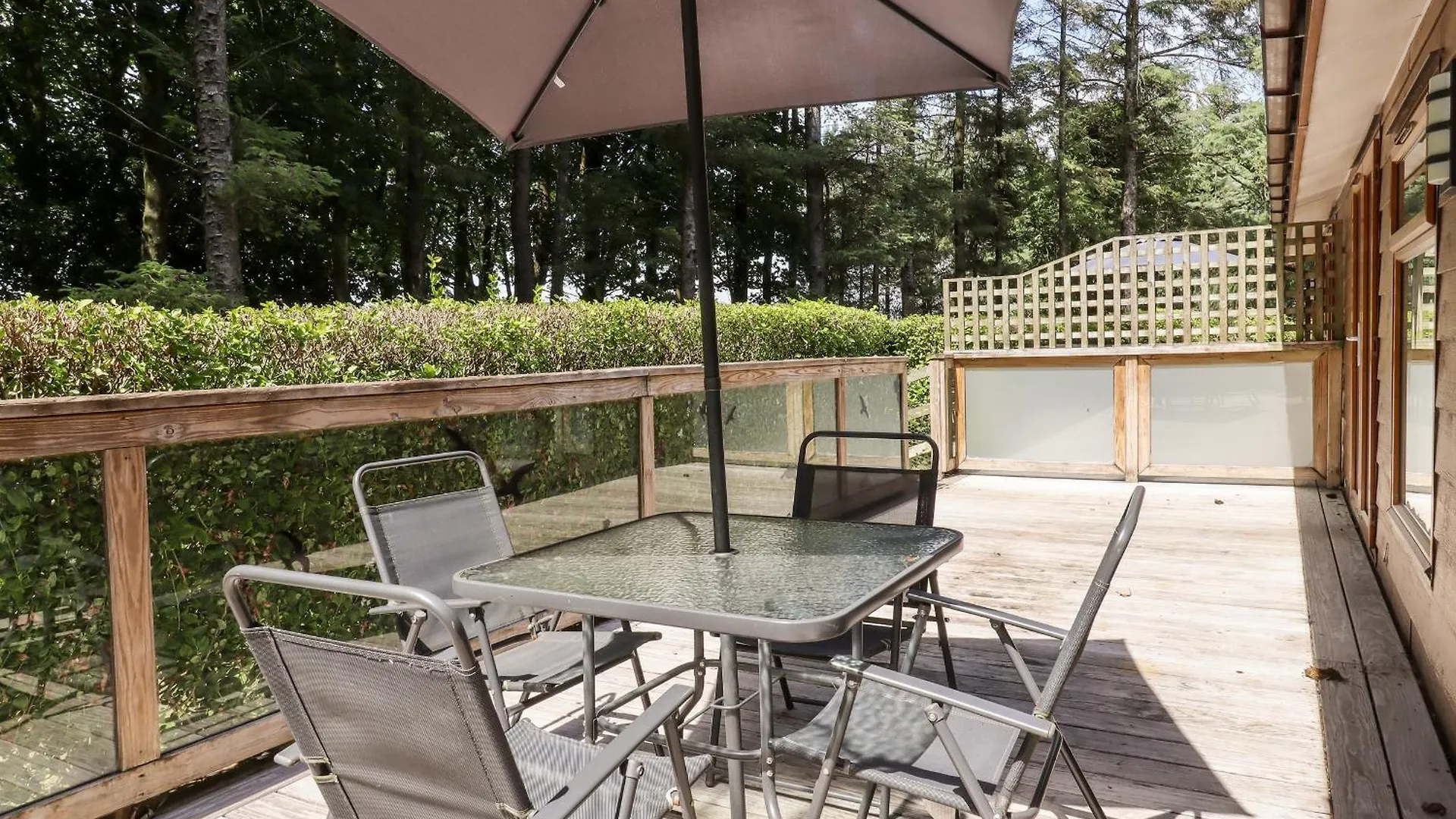 Swinsty Lodge Harrogate 0*,